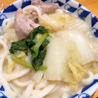 白菜と鶏肉の煮込みうどん☆彡